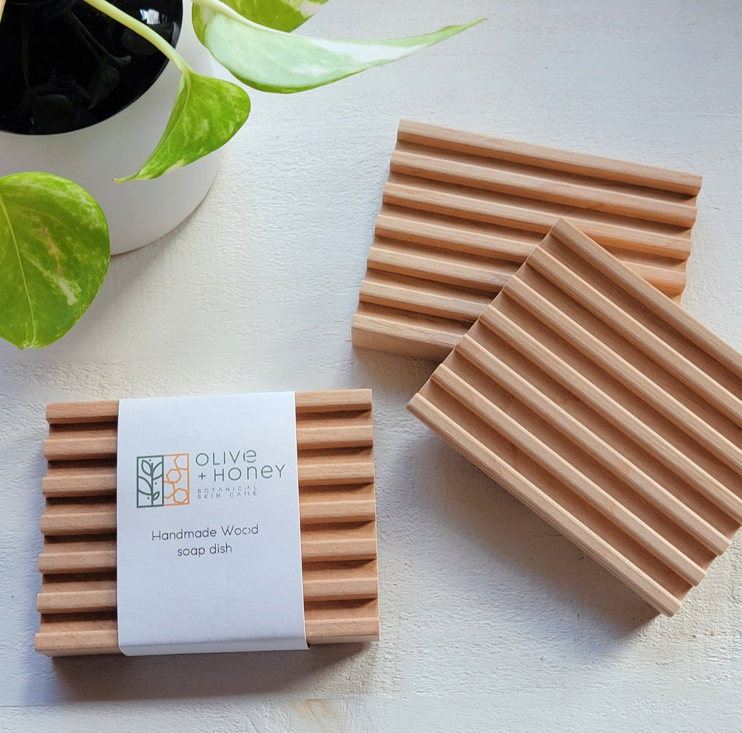 Wood soap dish